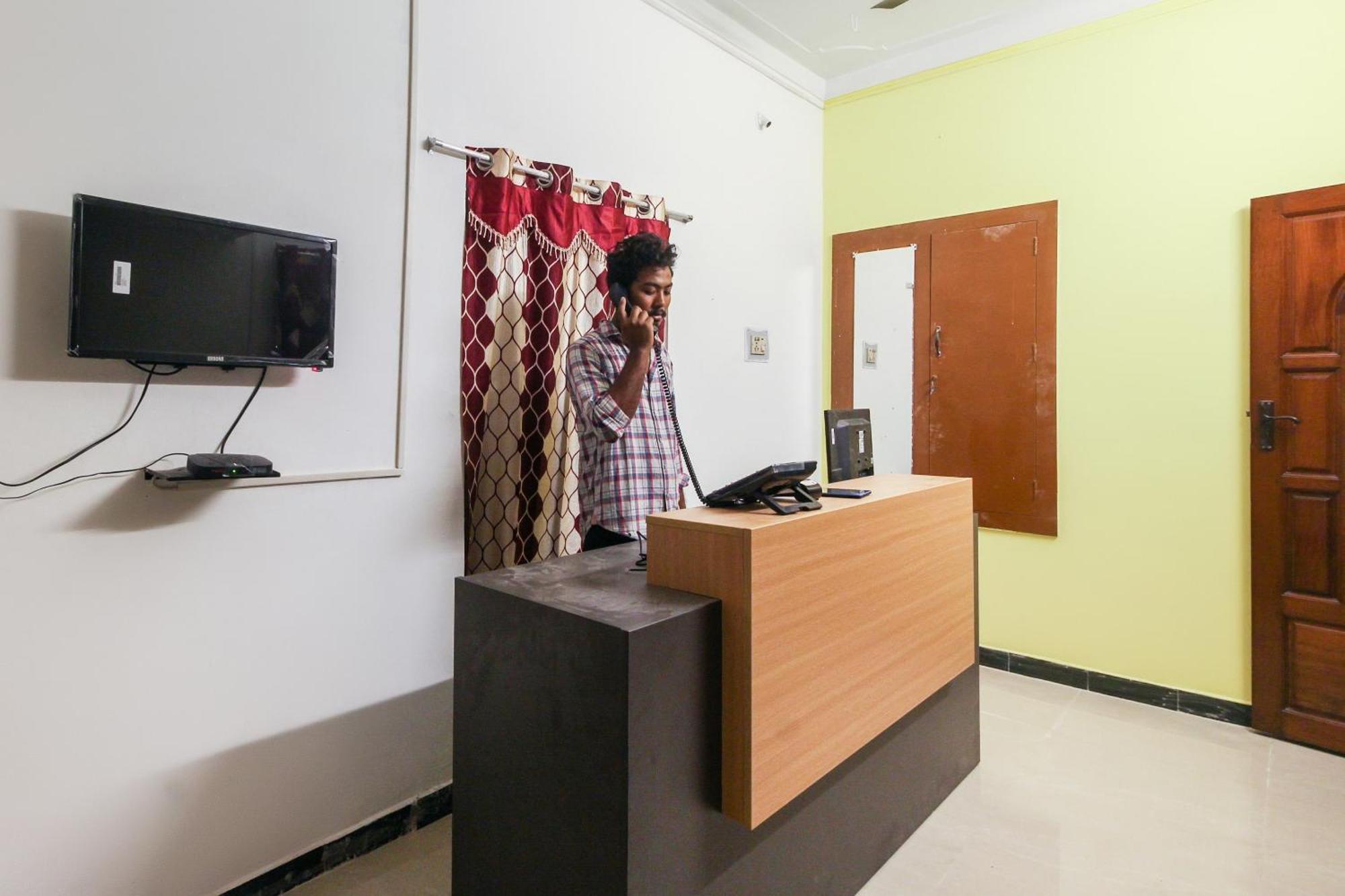 Hotel Lakshmi Narayana Salem Esterno foto